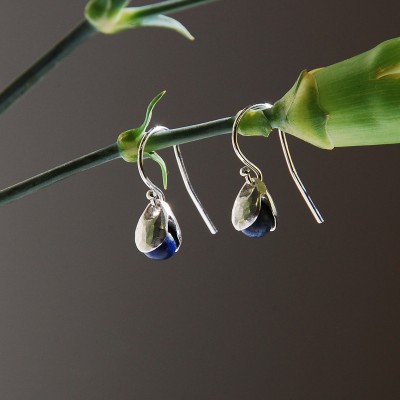  LILY OF THE VALLEY  earrings with lapis lazuli