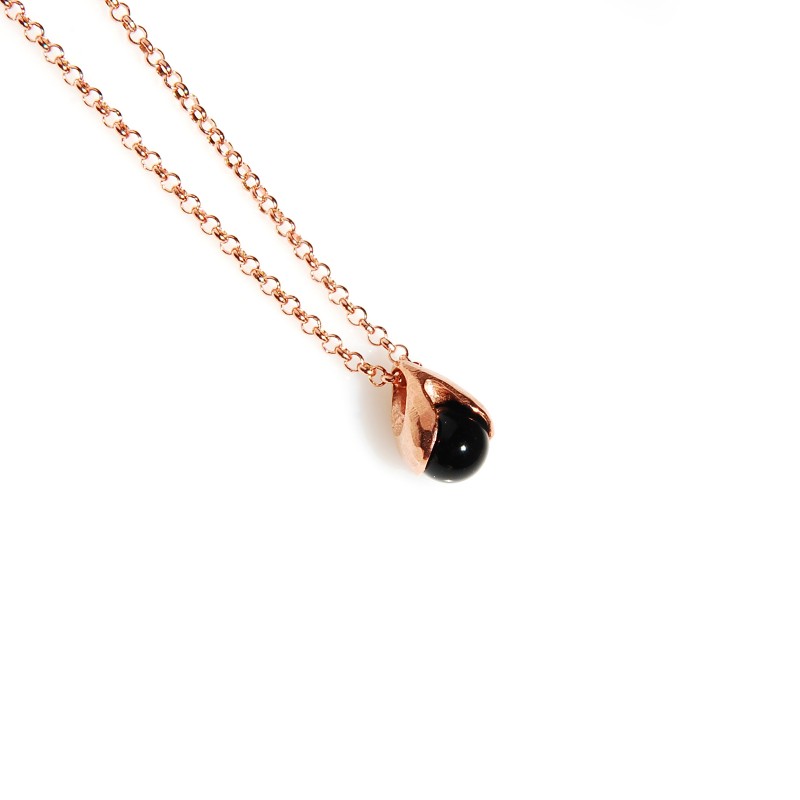  LILY OF THE VALLEY goldplated necklace with onyx