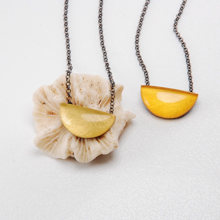 naszyjnik półokrąg bursztynowy 4.jpg