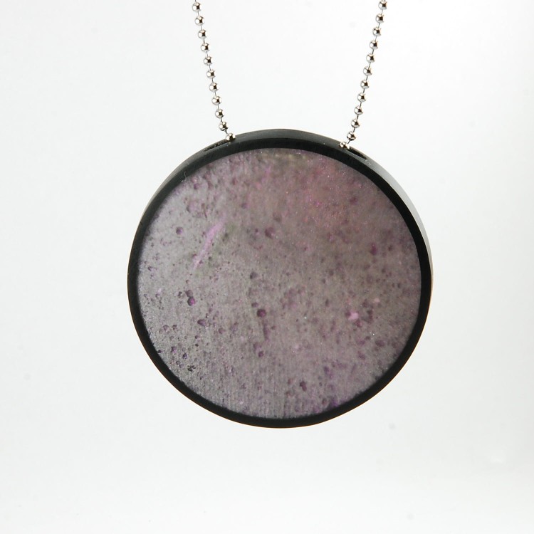 naszyjnik księżycowy fioletowy 2.jpg