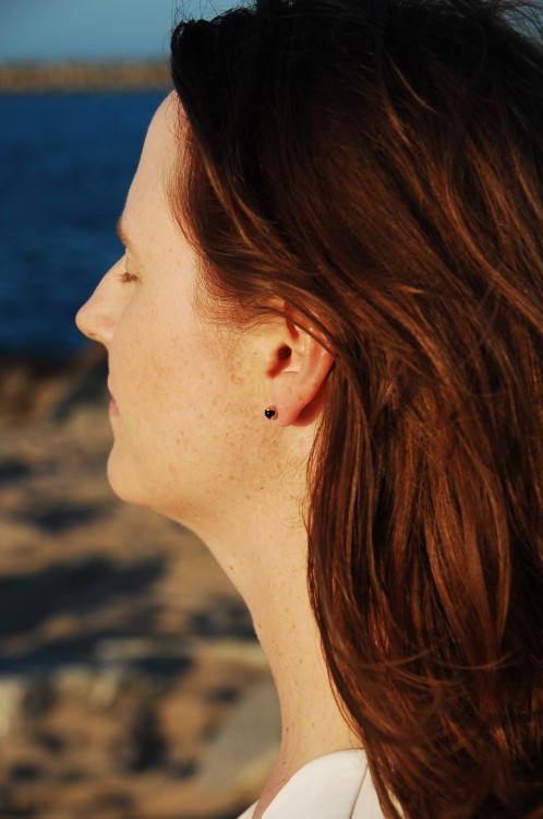 kolczyki złote mini sztyfty 2.jpg