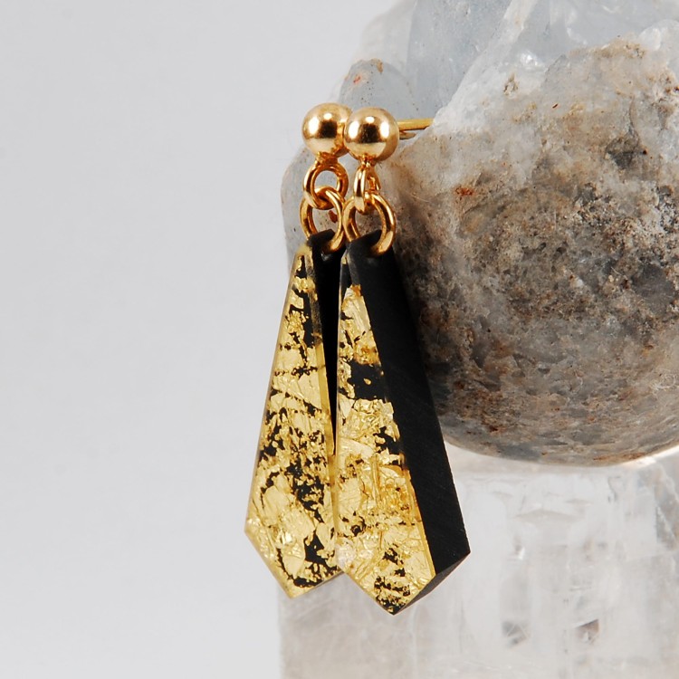 kolczyki z płatkami złota 2.jpg