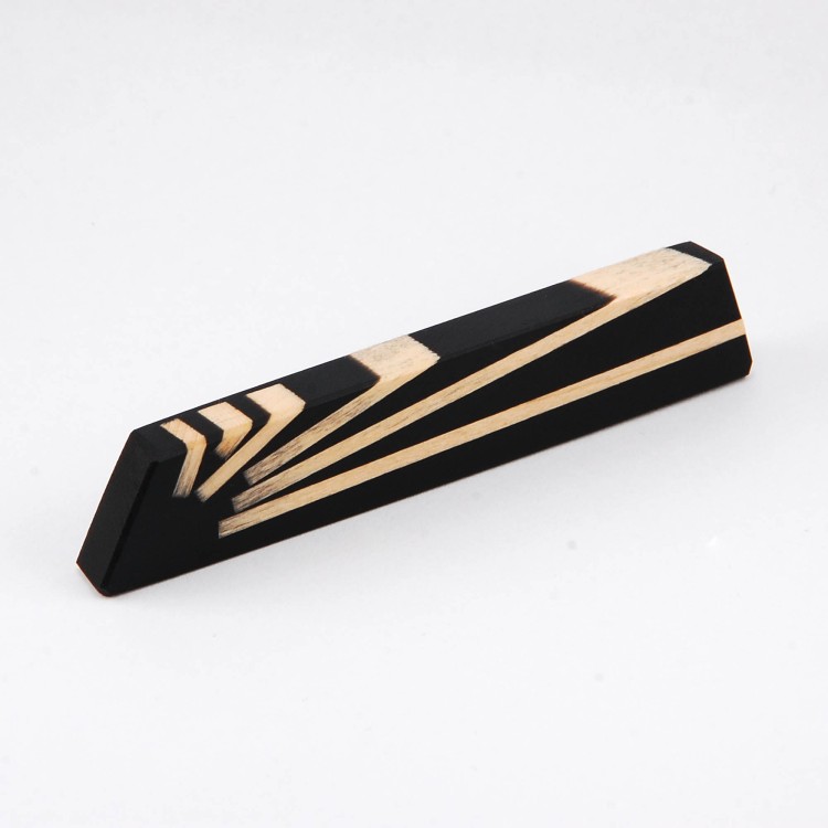 broszka paski drewna lipowego 2.jpg