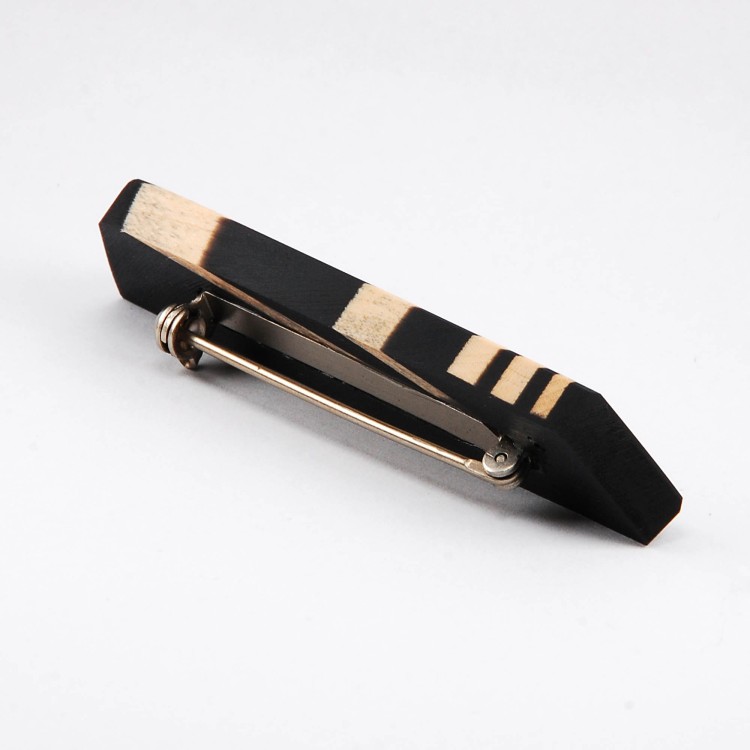 broszka paski drewna lipowego 3.jpg