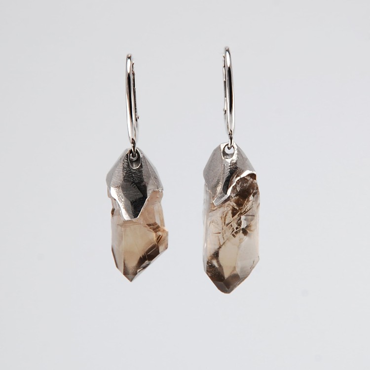 kolczyki z kwracem dymnym krótkie 1.jpg