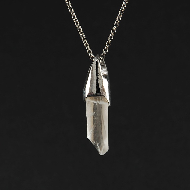 naszyjnik z matowym kryształem górskim 3.jpg