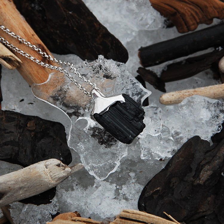 naszyjnik z turmalinem plaża 2.jpg