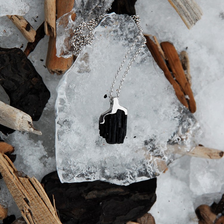 naszyjnik z turmalinem plaża 3.jpg