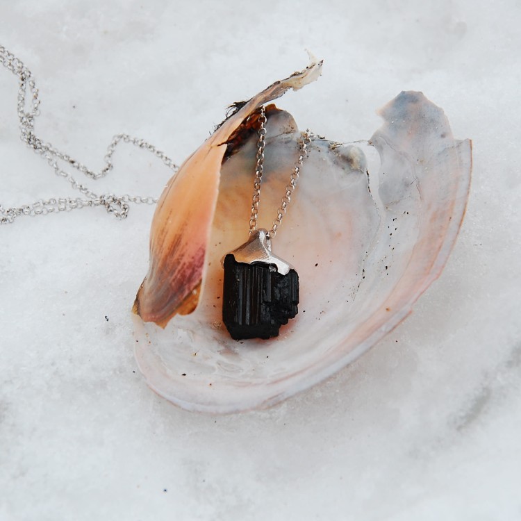 naszyjnik z turmalinem plaża 4.jpg