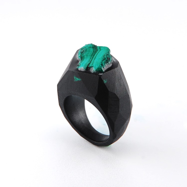 pierścionek z malachitem rozmiar 14 i 5 1.jpg