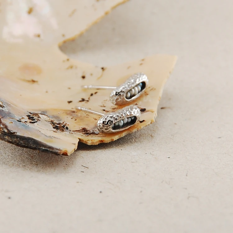 małe kolczyki pearl jasne rodowanie 2.jpg