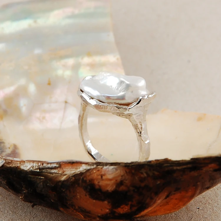 pierścionek z perłą barokową 3.jpg