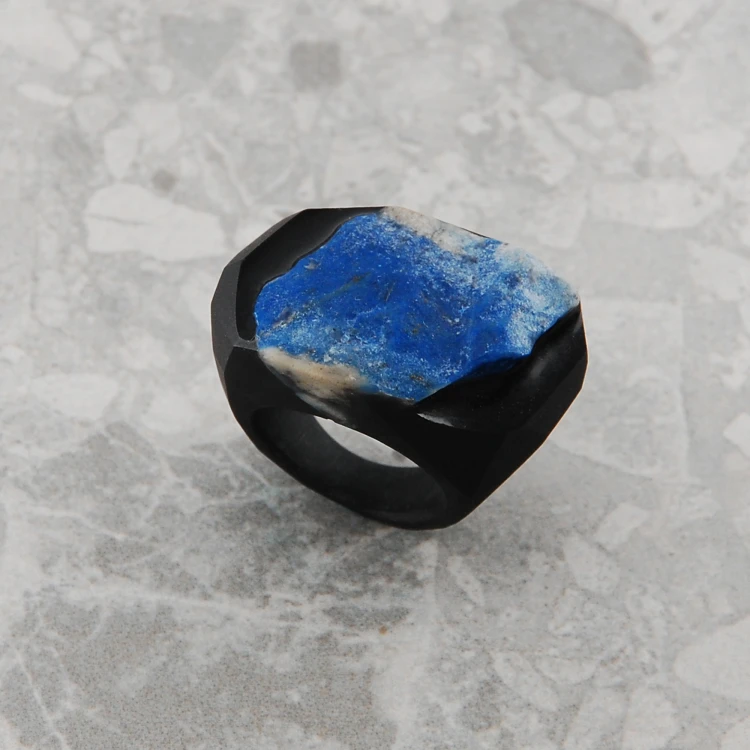 pierścień z lapis lazuli 12 rozmiar 1.jpg